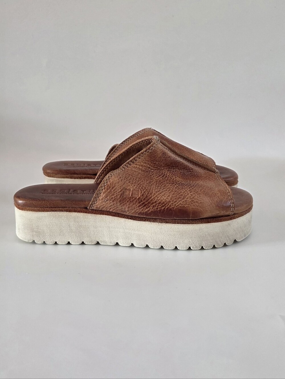 Bed Stu Fairlee II Women's Rustic Tan Platform Slides Size 6